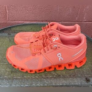 On Cloud Orange Running Shoes Size 6.5 women’s